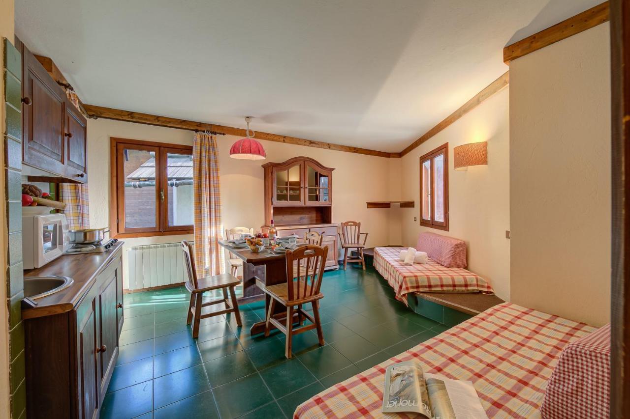 Grange Hike & Ski Sestriere Apartments Kültér fotó