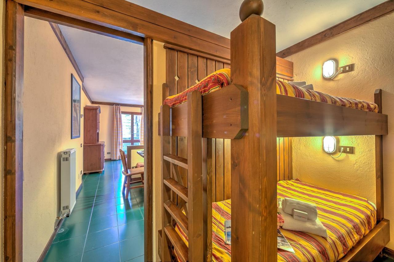 Grange Hike & Ski Sestriere Apartments Kültér fotó