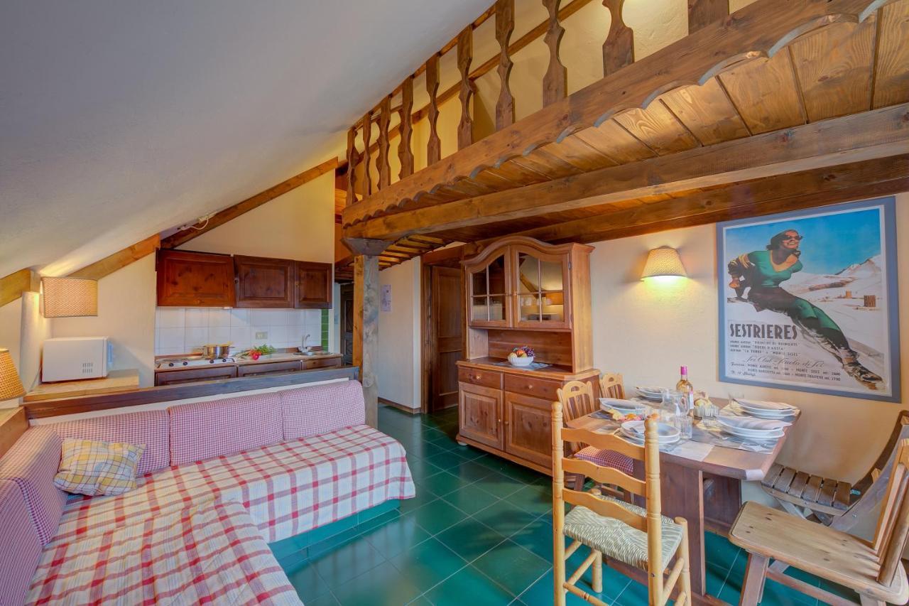 Grange Hike & Ski Sestriere Apartments Kültér fotó
