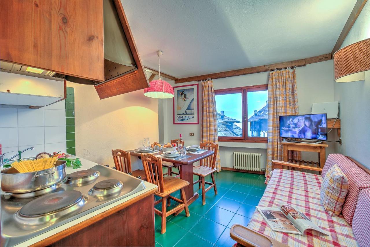 Grange Hike & Ski Sestriere Apartments Kültér fotó