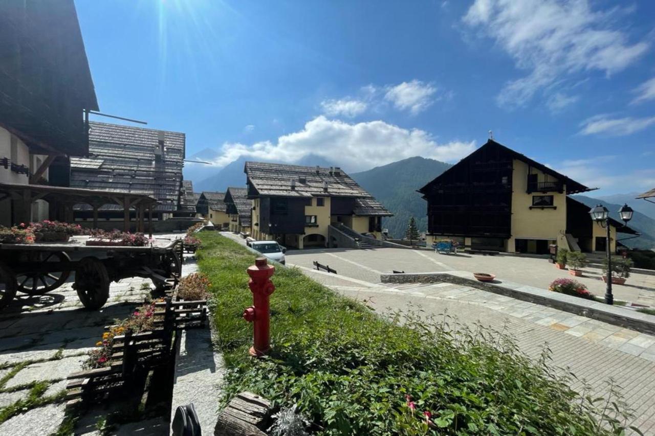 Grange Hike & Ski Sestriere Apartments Kültér fotó