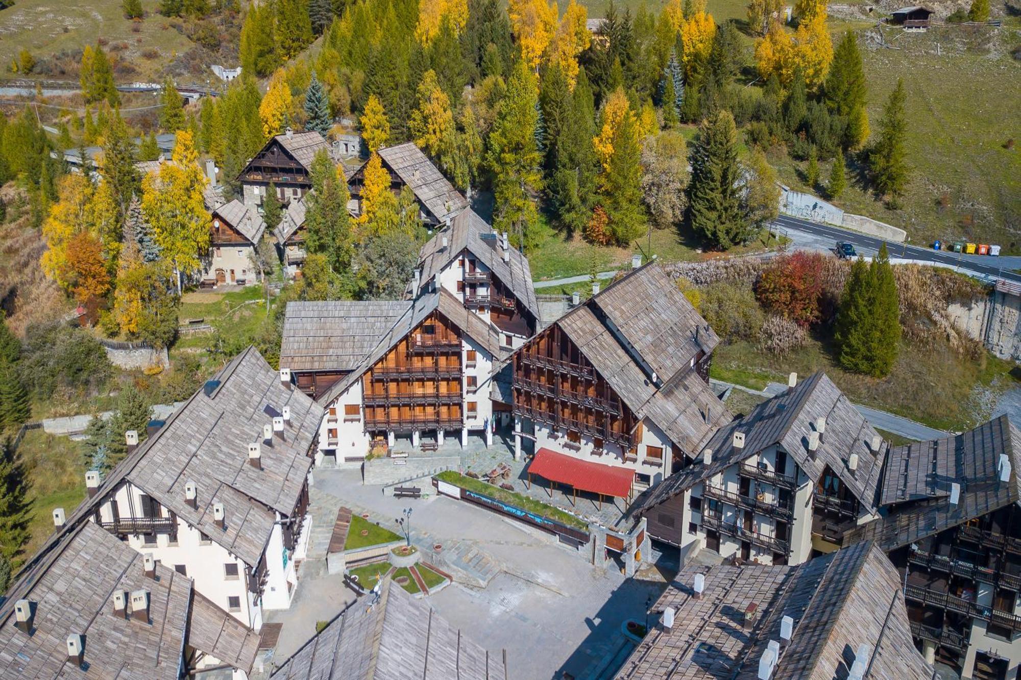 Grange Hike & Ski Sestriere Apartments Kültér fotó