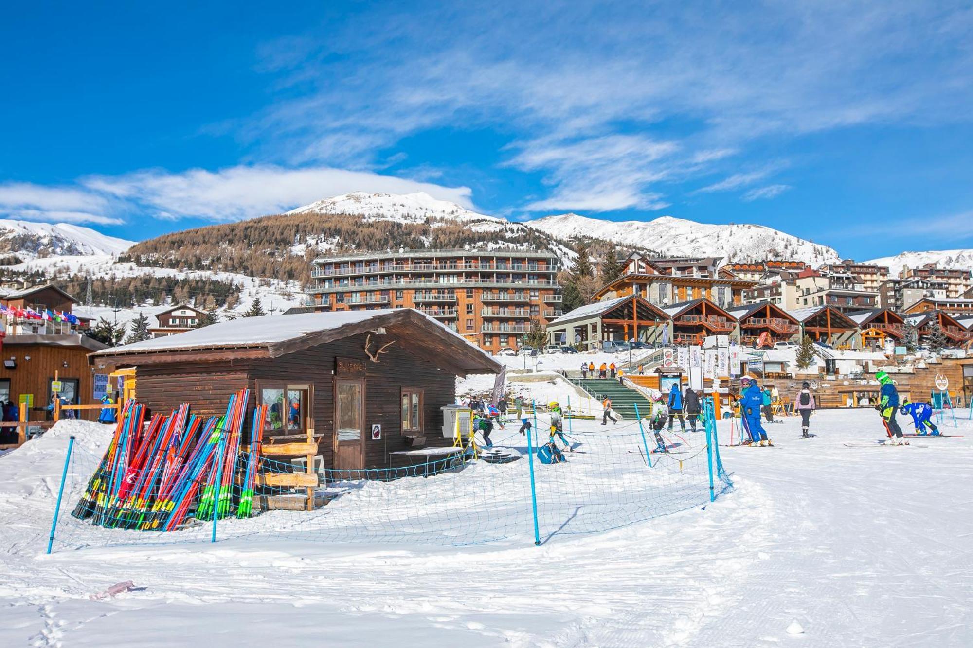Grange Hike & Ski Sestriere Apartments Kültér fotó